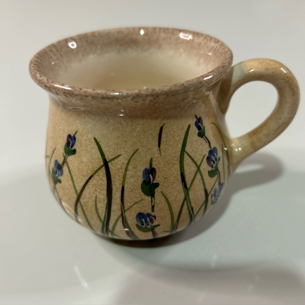 Handmade & Hand Painted Mug Coffee Cup W/ Artist Signature Floral Text Budapest